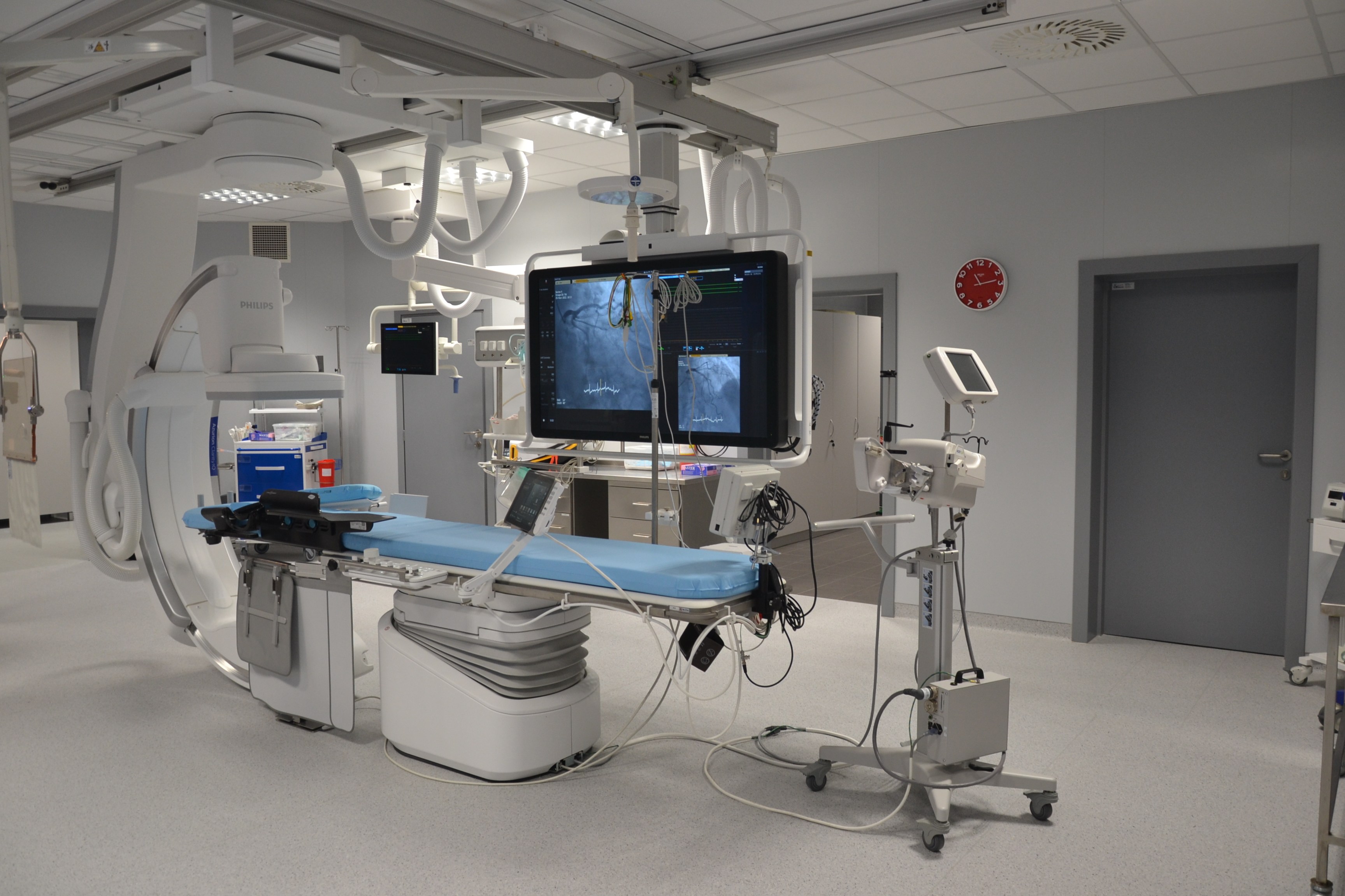 Nowy aparat do angiografii w Szpitalu im. Marciniaka