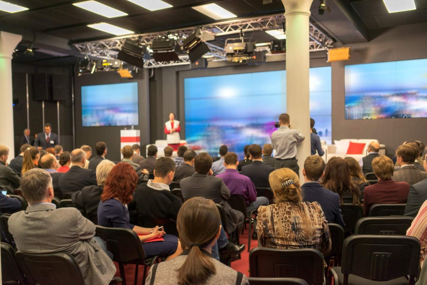 Konferencja "Zarządzanie kryzysowe - komunikacja i kooperacja służb" w Warszawie