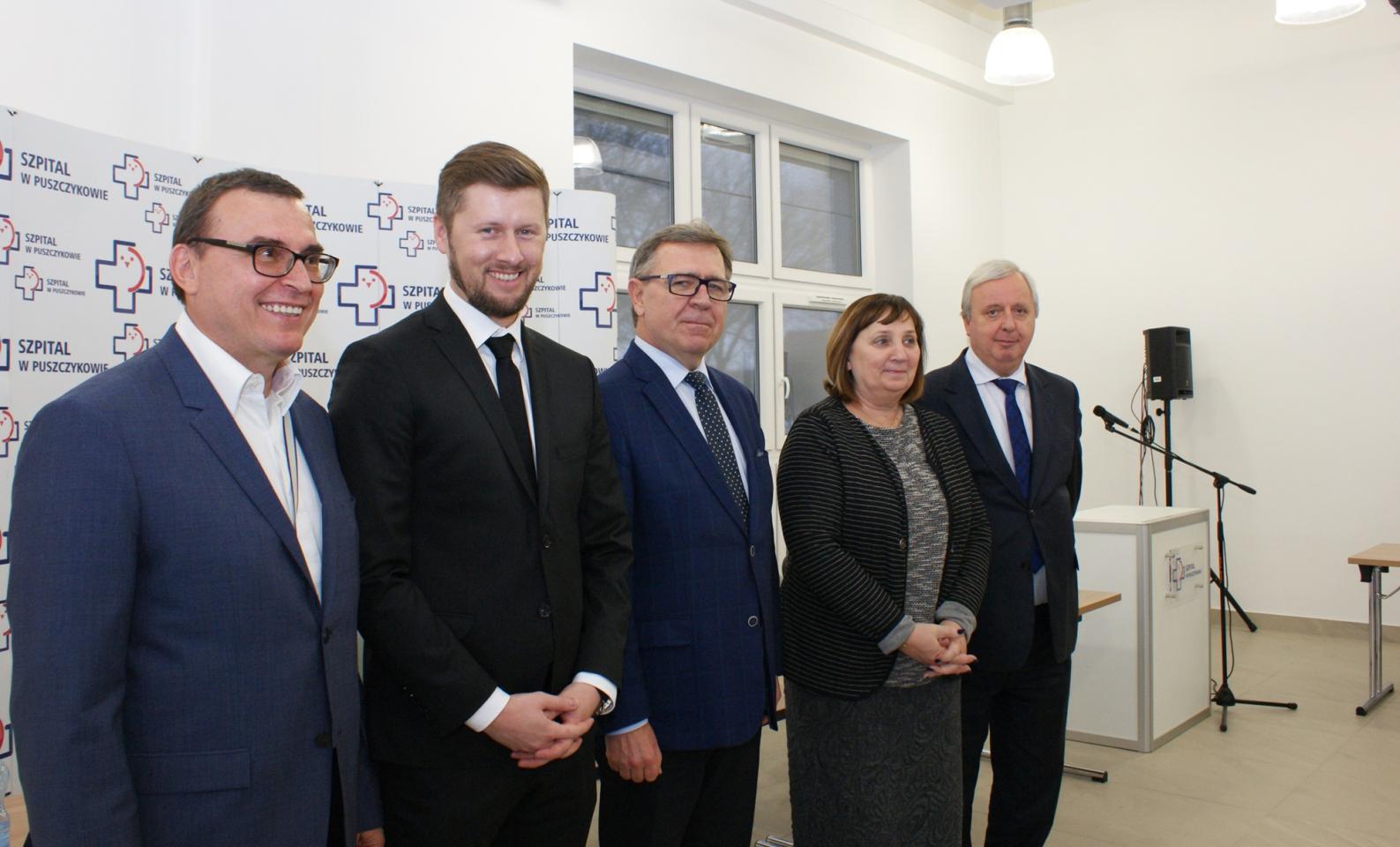 Budowa bloku operacyjnego w Puszczykowie 