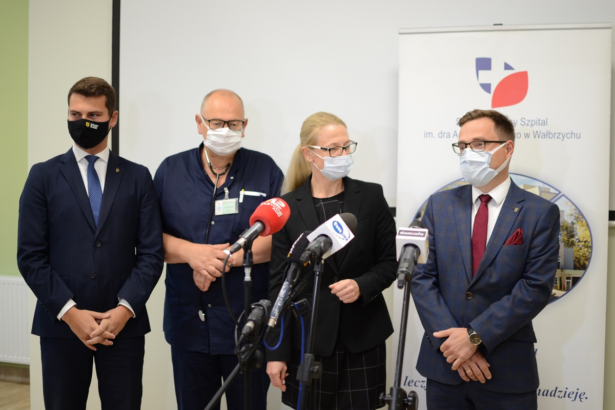 Blisko 1,3 mln złotych na wsparcie onkologii  w Wałbrzychu